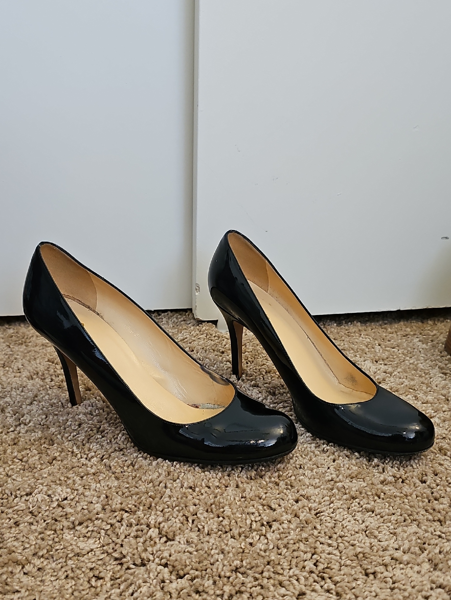Kate Spade Patent Leather Round Toe Pumps Heels Size 9.5